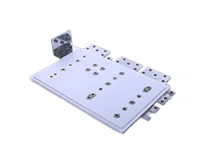 قضبان توصيل مصفحة