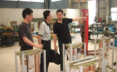 زيارات العملاء