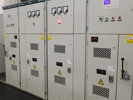 بنك المكثفات التوافقية للجهد العالي