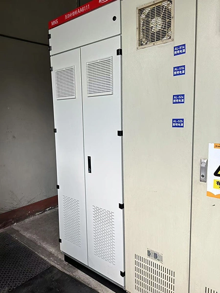 بنك المكثفات التوافقية للجهد العالي