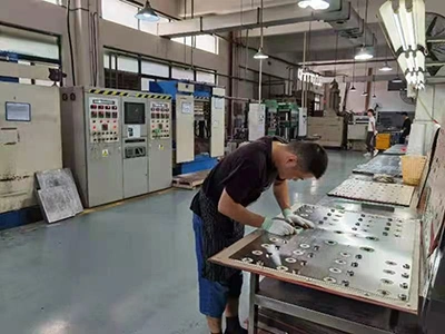 المراقبة أثناء العملية وفحص أخذ العينات