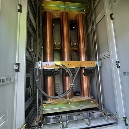 مثبت جهد سيرفو